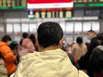 疯狂关税战,影响最大的人群是谁?