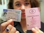 问问换驾照的手续----粉红色德国驾照换成EU 驾照塑料卡片