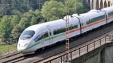 德国将在2025 年中实现火车全线通网